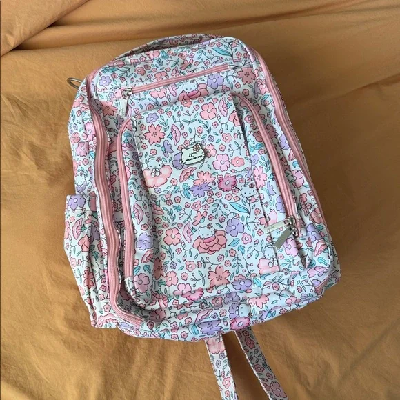 RARE JuJuBe x Hello Kitty "Hello Floral" BRB Backpack - Great Placement! - Picture 1 of 12